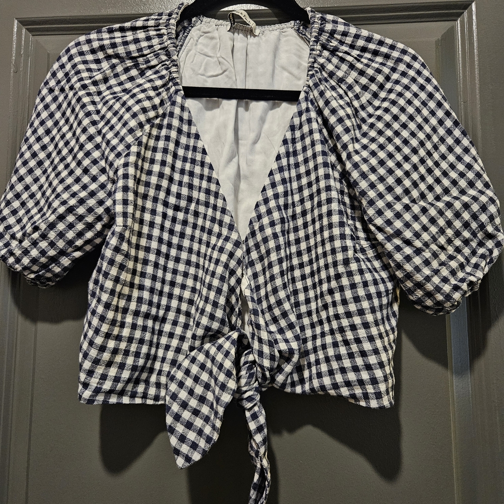 Abercrombie & Fitch Black and White Checkered Crop Top